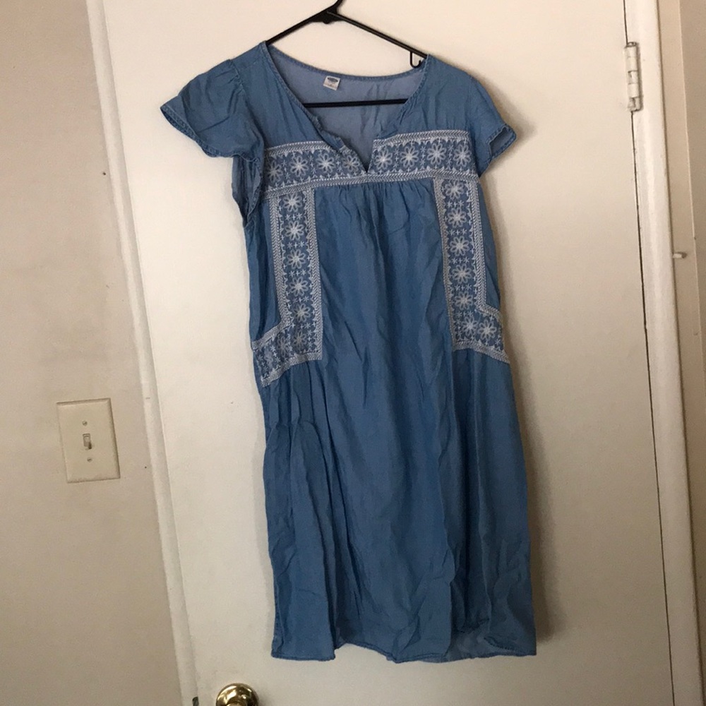 Old Navy blue dress with embroidery detailing